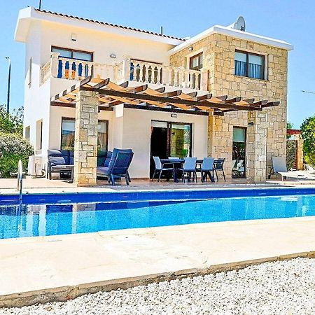 Villa Olivia Coral Peyia Exterior photo