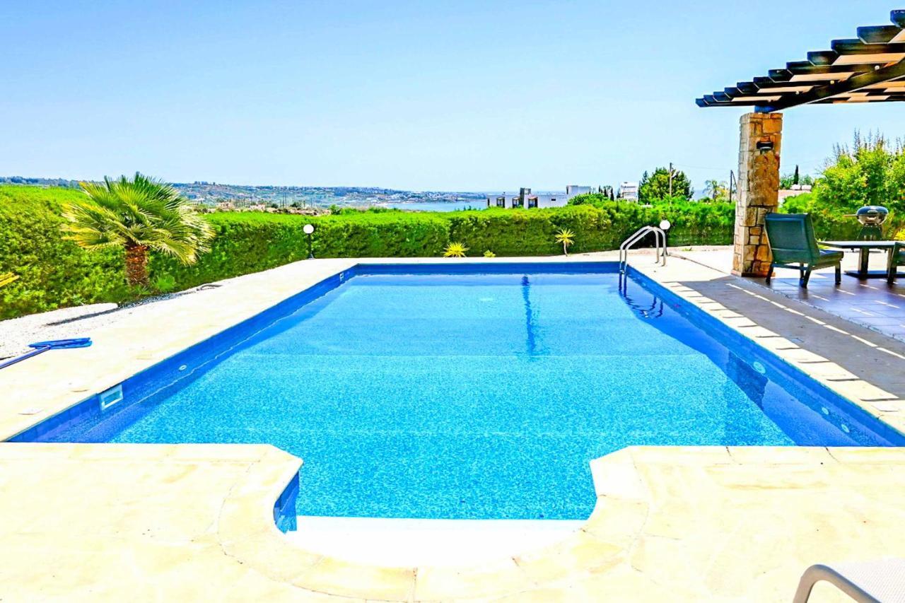 Villa Olivia Coral Peyia Exterior photo